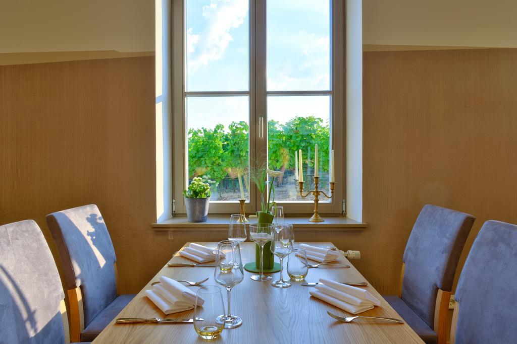 Vogelsburg Hotel Escherndorf Eksteriør billede