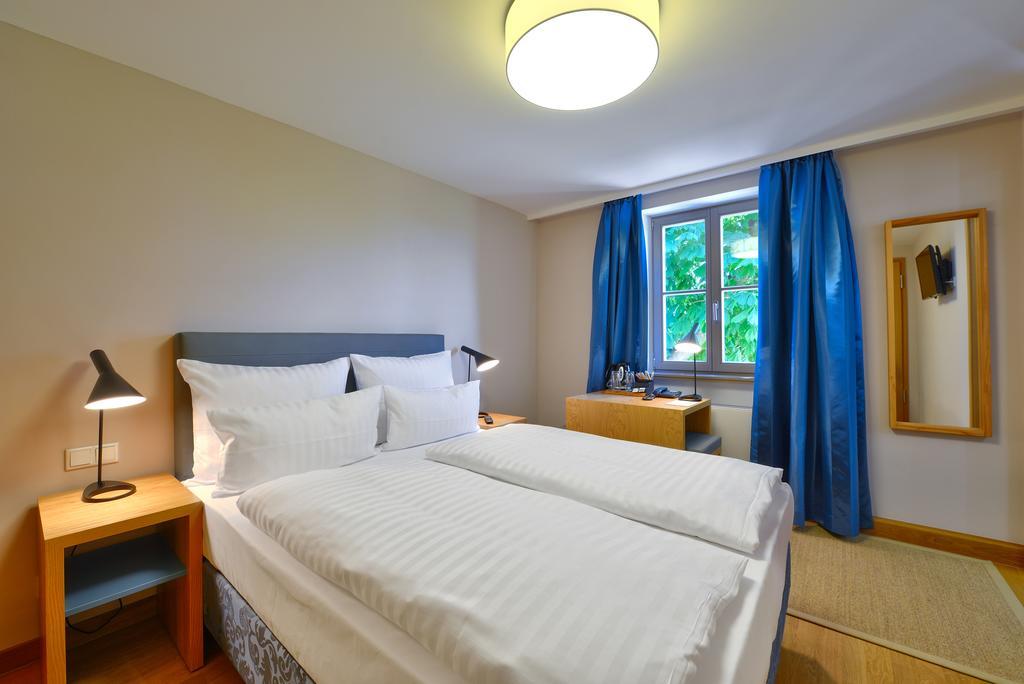 Vogelsburg Hotel Escherndorf Værelse billede