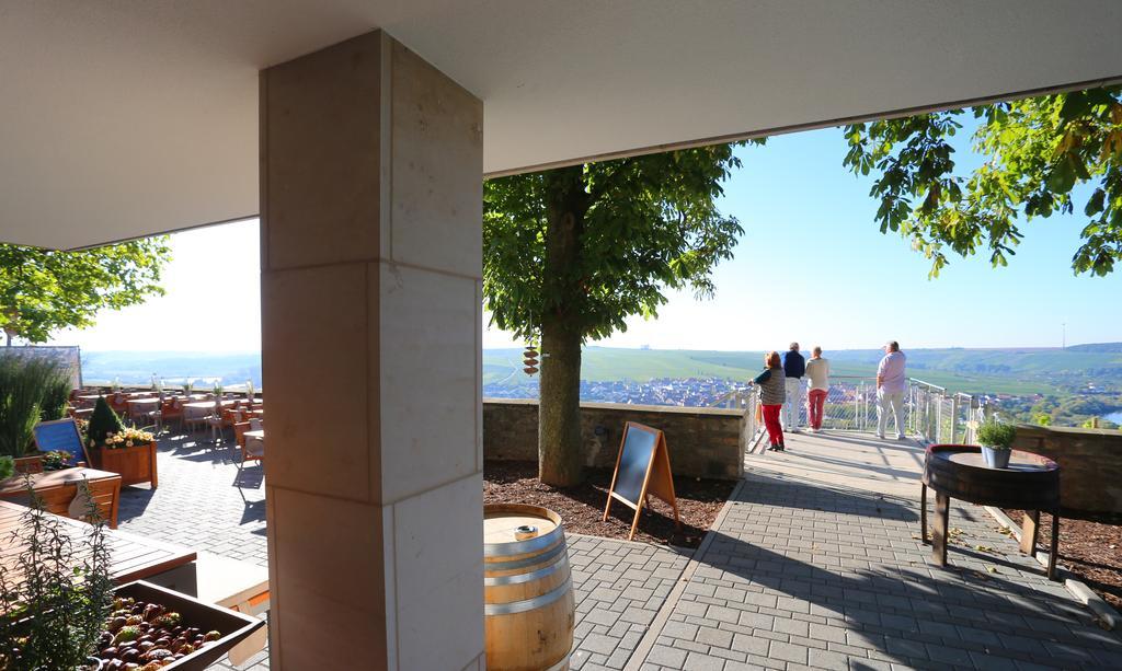 Vogelsburg Hotel Escherndorf Eksteriør billede